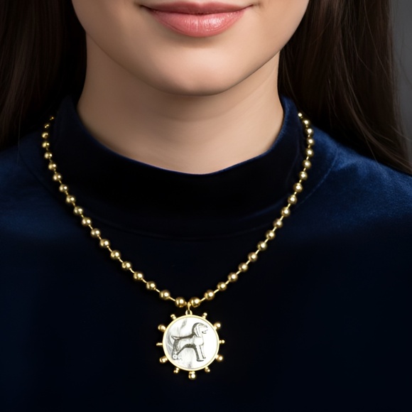 Smokey Hound Dog Necklace Set - Picture 2 of 4